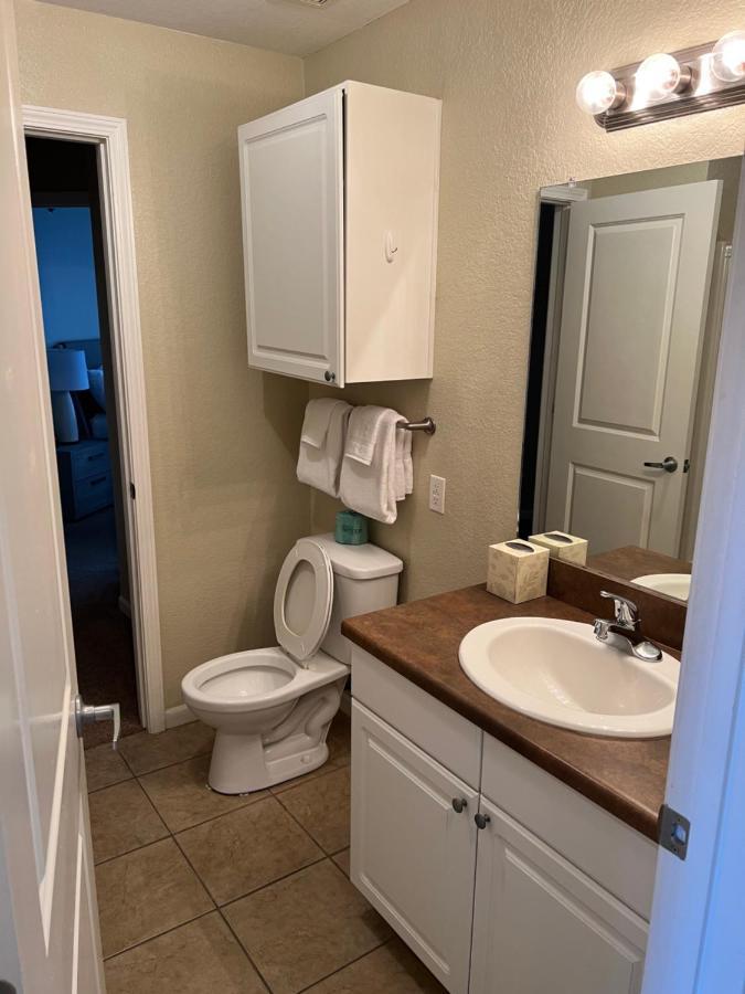 Washburn Hotel Suites Topeka Bagian luar foto
